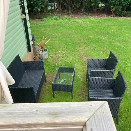 Sunflower Lodge, Lido Leisure Park, Holiday home