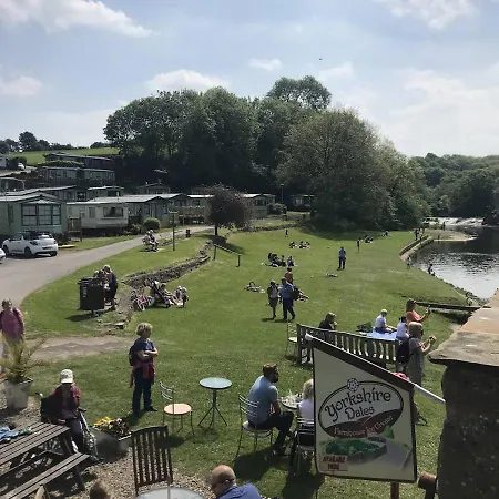 Sunflower Lodge, Lido Leisure Park,