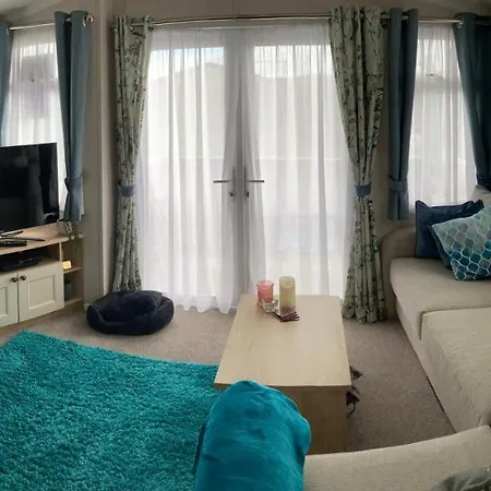 Sunflower Lodge, Lido Leisure Park,