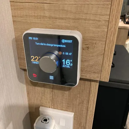 Sunflower Lodge, Lido Leisure Park, *